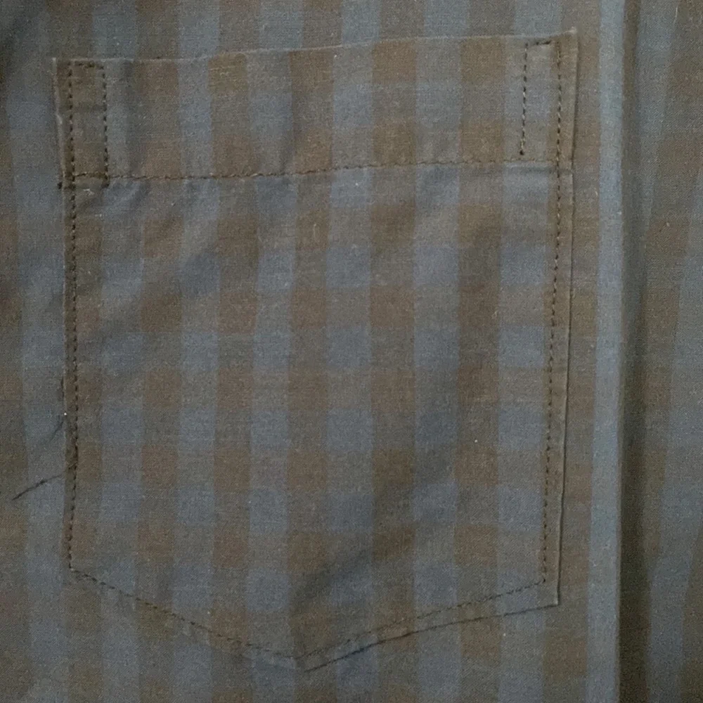 Field and Stream button up shirt - Picture 4 of 6